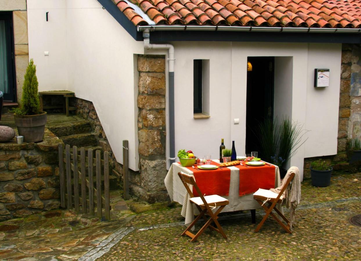 Casa Rural La Casona Del Piquero Lastres Eksteriør bilde